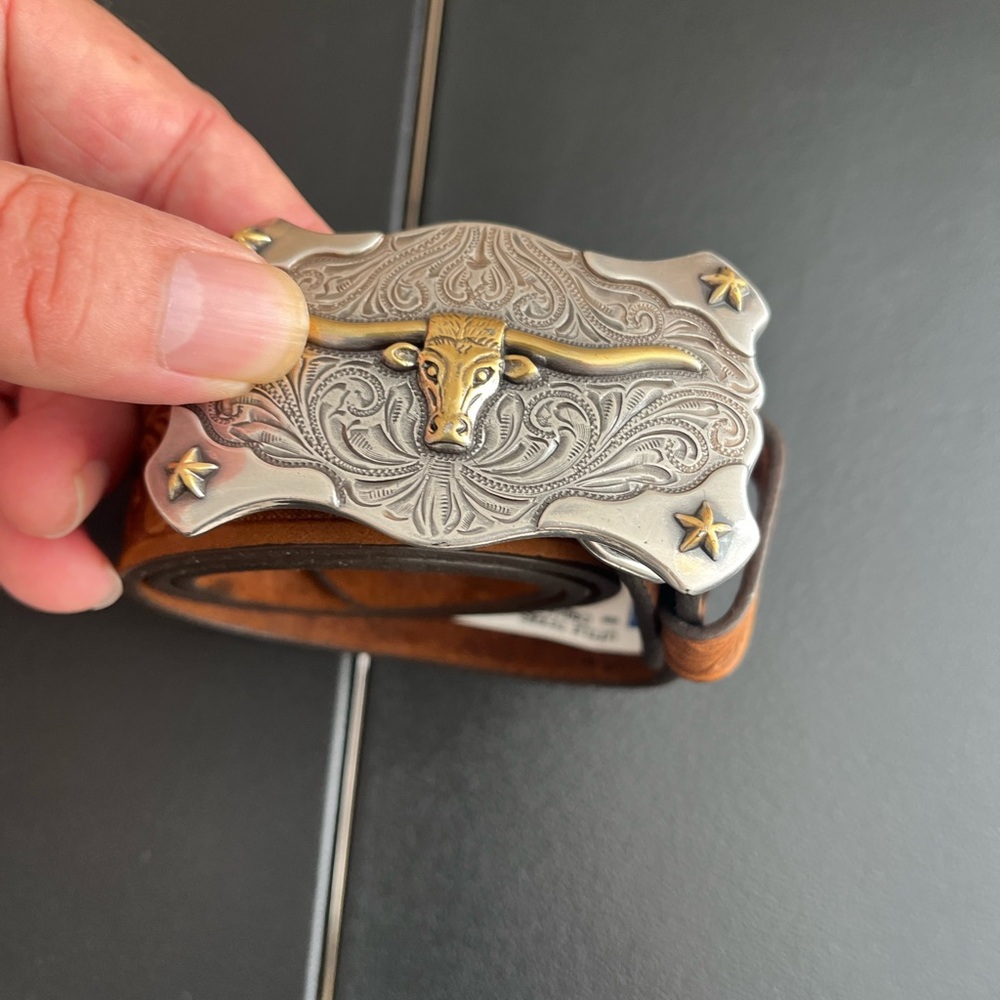 Tony Lama Brown Leather Belt with Two-Tone Longhorn  Kids Size 26